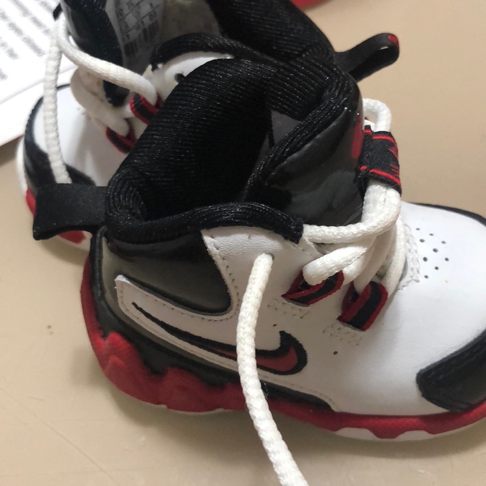 Toddler shoe  size 2 in white, black, white